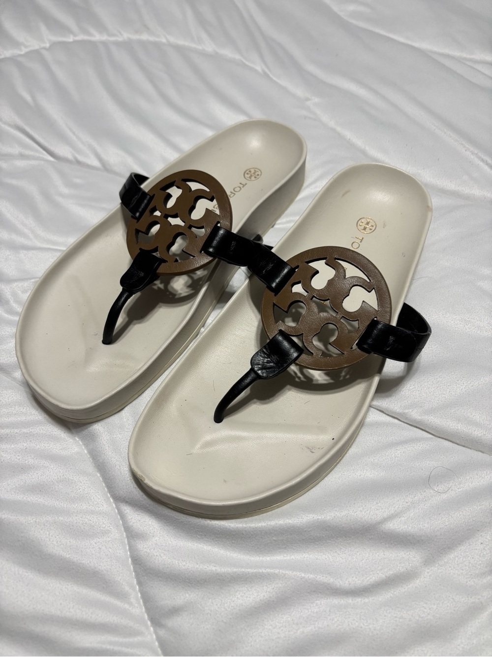 Tory Burch Cream/White Platform Sandals with Black Straps and Brown Logo